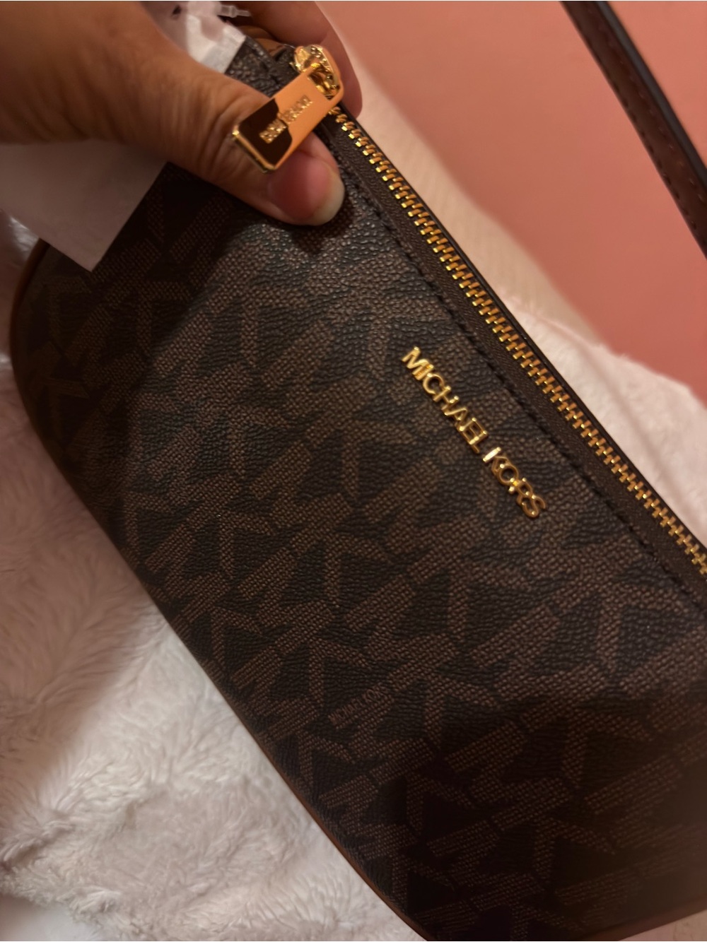 Michael Kors Brown MK Signature jet set Pouchette. / shoulder bag/ NWT - Picture 4 of 10